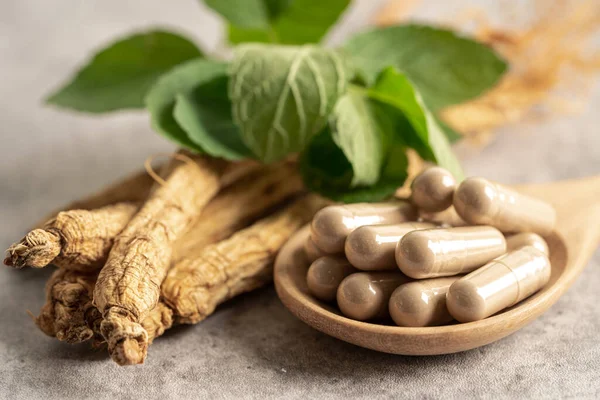 Ginseng Erba Vegetale Essiccata Cibo Sano Famoso Cibo Esportazione Nel — Foto Stock