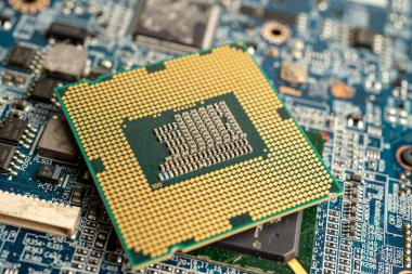 İşlemci, merkezi işlemci birimi çipi PC 'de devre kartında ve dizüstü bilgisayar teknolojisinde.