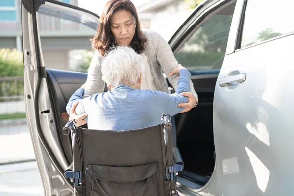 Asian Senior Elderly Old Lady Woman Patient Sitting Wheelchair Prepare — Stock Photo, Image