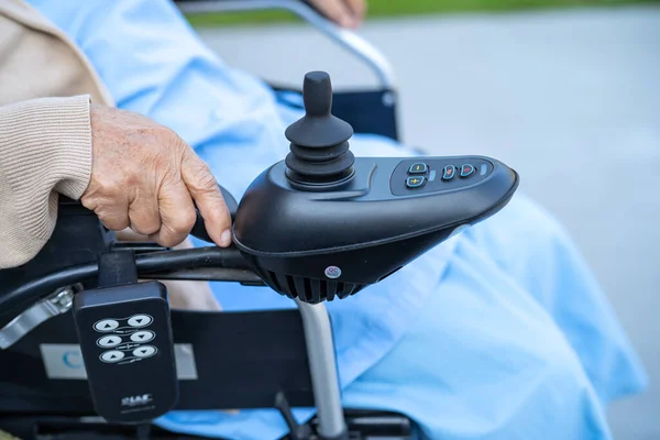 Asian Senior Elderly Old Lady Woman Patient Electric Wheelchair Remote — Stock Photo, Image