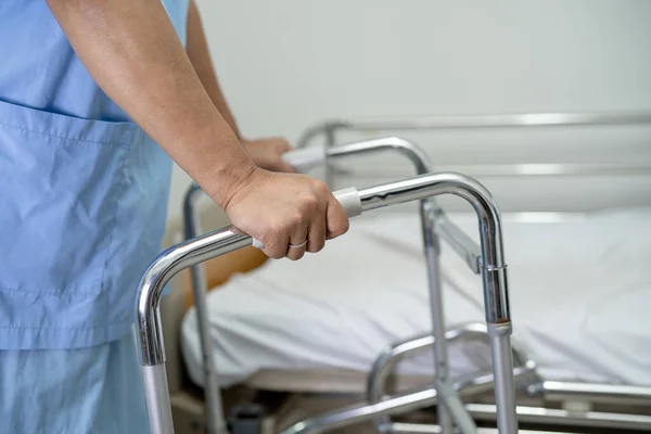 Asian Lady Woman Patient Walk Walker Nursing Hospital Ward Healthy — Foto de Stock