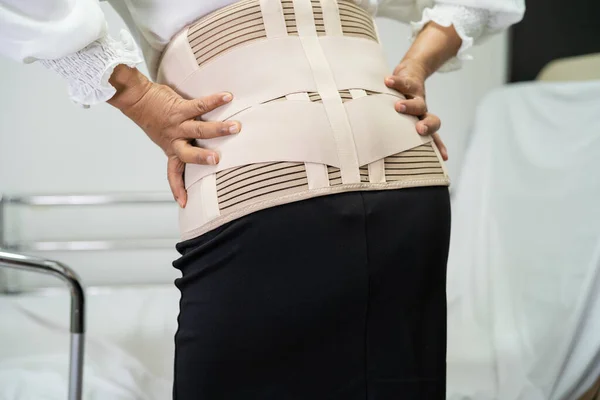 Asian Lady Patient Wearing Back Pain Support Belt Orthopedic Lumbar — Stock Photo, Image