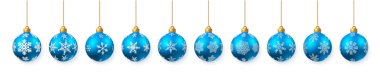 Parlak mavi Noel topları. Xmas cam top. Tatil dekorasyon şablonu. Vektör illüstrasyonu.
