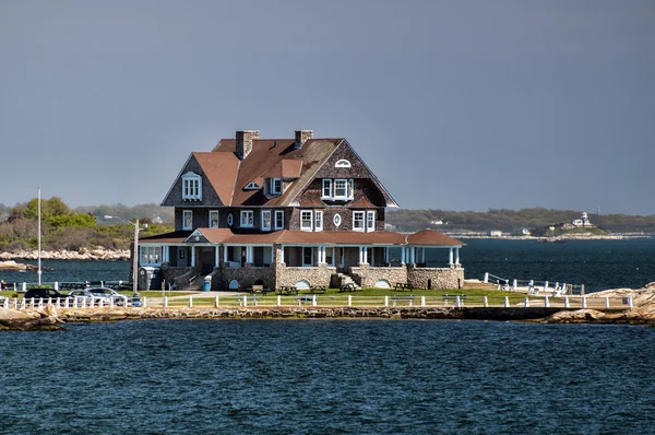 House On The Water — Stock Photo, Image