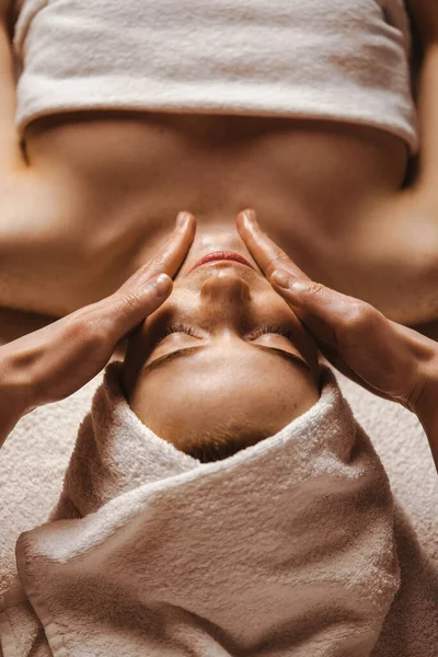 Close Cosmetologist Making Rejuvenating Face Procedures Woman Client Spa Salon — Stock Photo, Image