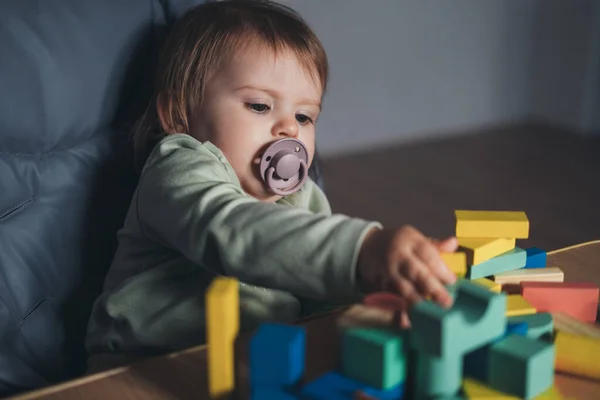 Baby Girl Playing Wooden Blocks Toy Building Tower Concept Building — Fotografia de Stock