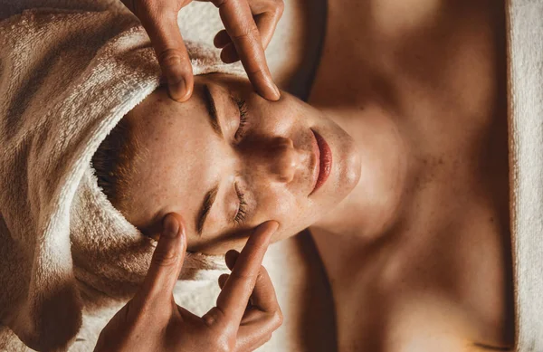 Top View Young Caucasian Freckled Woman Having Face Massage Spa — Fotografia de Stock