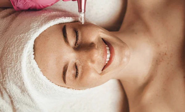 Acne Treatment Hardware Cosmetology Beautician — Zdjęcie stockowe