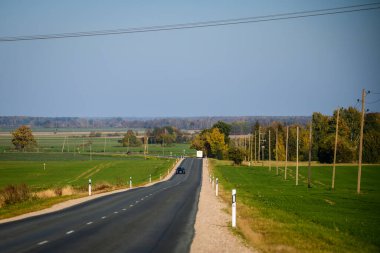 DOBELE, LATVIA. 5 Ekim 2021. Otoyol.