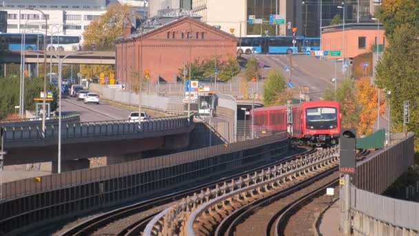 Helsínquia Finlândia Setembro 2021 Trem Metrô Está Movendo Túnel Para — Vídeo de Stock