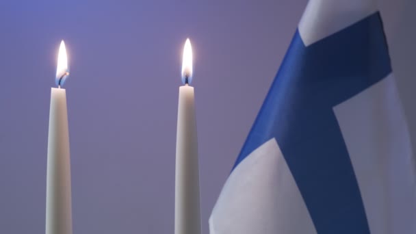 Las Velas Azules Blancas Tradicionales Bandera Finlandia Para Día Independencia — Vídeo de stock