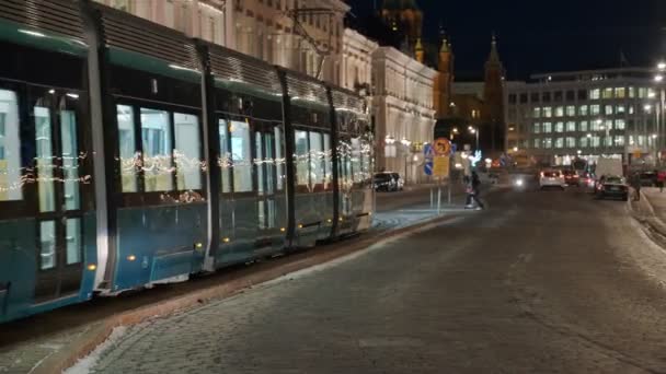 Helsinki Finlandia Diciembre 2021 Flamante Tranvía Forcity Smart Artic Jokeri — Vídeos de Stock