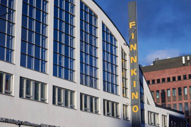 Orta Helsinki 'deki Finnkino Tennispalatsi sineması