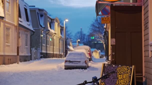 Il quartiere Puu Vallila in inverno nevoso. — Video Stock