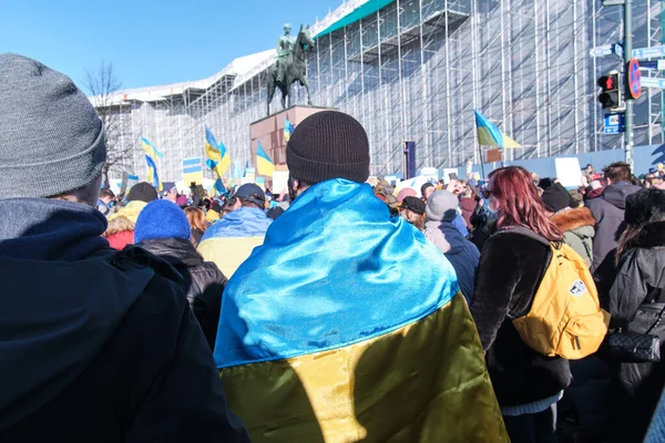 Demonstratie tegen de Russische agressie in Oekraïne — Stockfoto