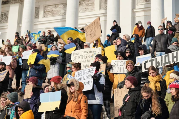 Demonstracja przeciwko rosyjskiej agresji na Ukrainie — Zdjęcie stockowe
