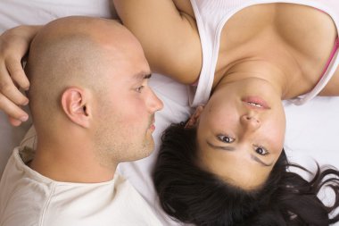 bir iki yalan dikey görüntü baş