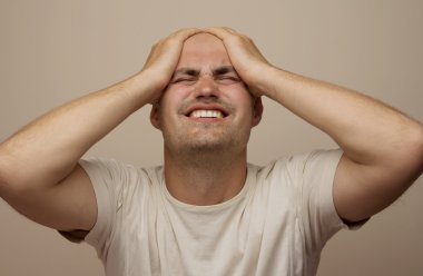 izole şok genç adam