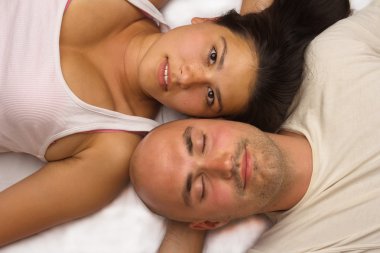 bir iki yalan dikey görüntü baş