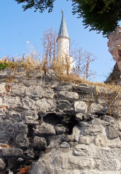 Minaret of mosque in Istanbul, Turkey — Stock Photo, Image