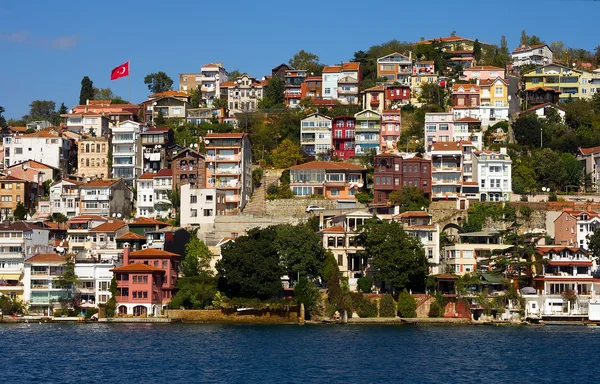 Istanbul Stadt Panoramablick vom Meer, Türkei — Stockfoto