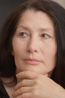 güzel, olgun, Asyalı bir kadın portresi