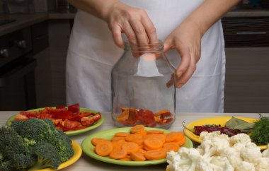 karnabahar ile pancar turşu.