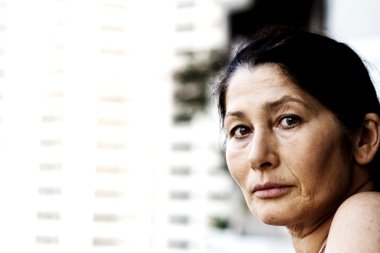 kadın kıdemli rüyalar