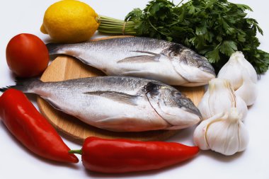 pişmiş balık çipura balığı