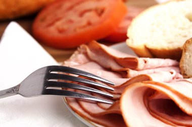 jambon yemek yayıldı
