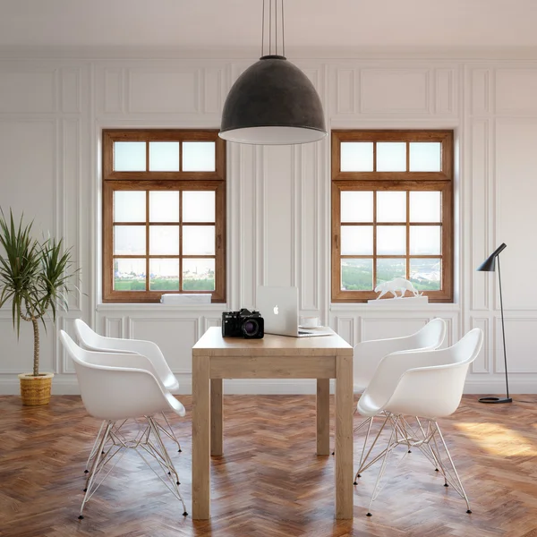 Eleganza sala da pranzo con tavolo in legno classico e sedie accoglienti — Foto Stock