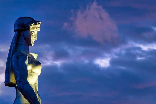 Памятник Картлису Деде Тбилиси Георгий — стоковое фото