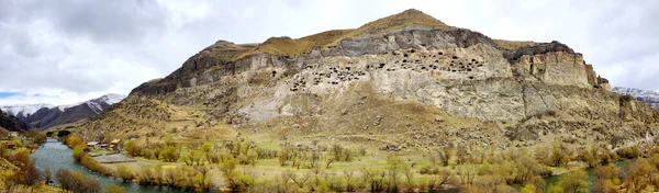 Вардзия Пещерный Монастырь Грузии — стоковое фото