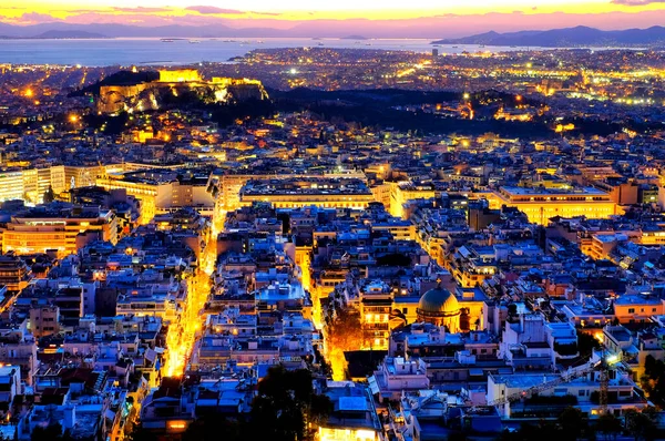 从希腊雅典Lycabettus山俯瞰雅典市 — 图库照片