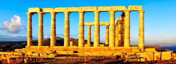 希腊Attica半岛Cape Sounion的Poseidon神庙被毁 — 图库照片