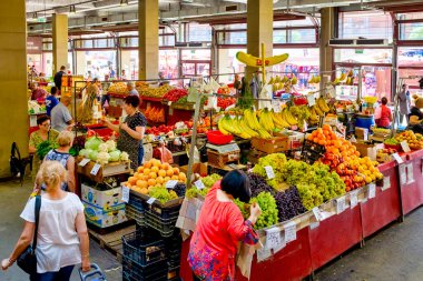 Yeni obor pazarının (Piata Obor) Bükreş, Romanya