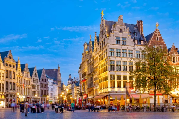 Великая Рыночная Площадь Фаппе Бельгия — стоковое фото