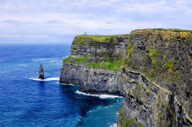 Moher, County Clare, İrlanda kayalıklarla