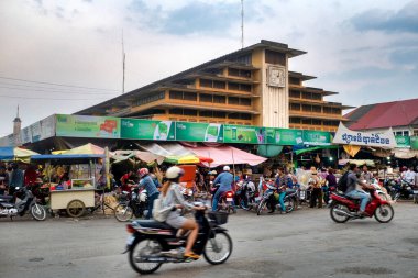 Phsar Nath Pazarı, Battambang, Kambodi