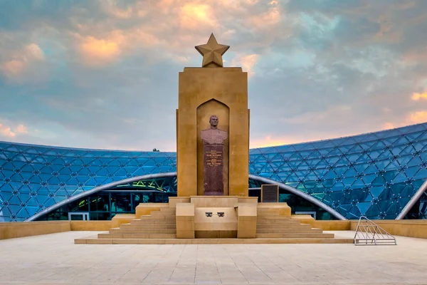 Náhrobek Haziho Aslanova Uličce Mučedníků Baku Ázerbájdžán — Stock fotografie