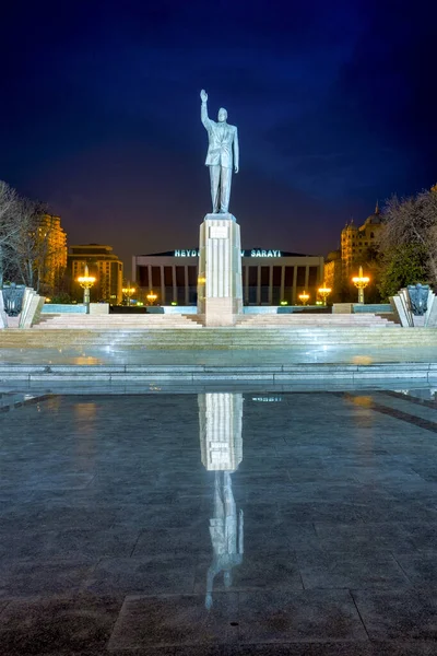 Socha Heydara Alijeva Alijevově Parku Heydar Baku Ázerbájdžán — Stock fotografie