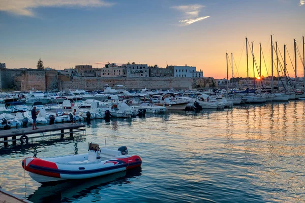 Schlauchboot Hafen Von Otranto Otranto Italien — Stockfoto