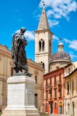 Statue of Ovid in Piazza XX Settembre, Sulmona, Italy clipart