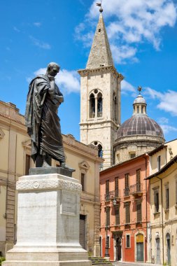 Statue of Ovid in Piazza XX Settembre, Sulmona, Italy clipart