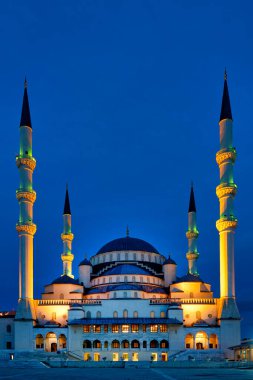 Kocatepe Camii, Ankara, Türk