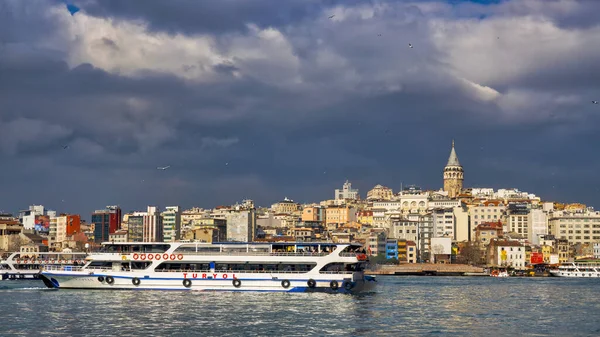 Άποψη Του Ορίζοντα Του Καρακώου Από Τον Βόσπορο Κωνσταντινούπολη Τουρκία — Φωτογραφία Αρχείου