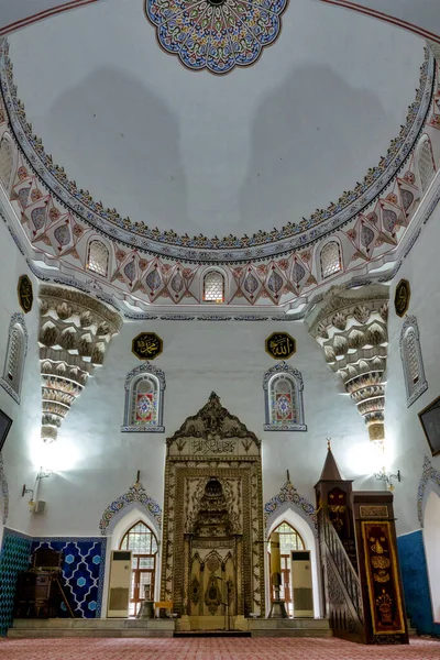 土耳其Bursa Muradiye建筑群 或苏丹穆拉德二世建筑群 Muradiye清真寺的内部 — 图库照片