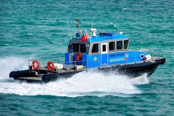 İstanbul, İstanbul ve Türkiye 'de Türk polis botu