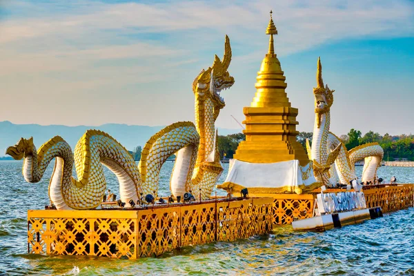 Dos Dragones Dorados Kwan Phayao Phayao Tailandia — Foto de Stock