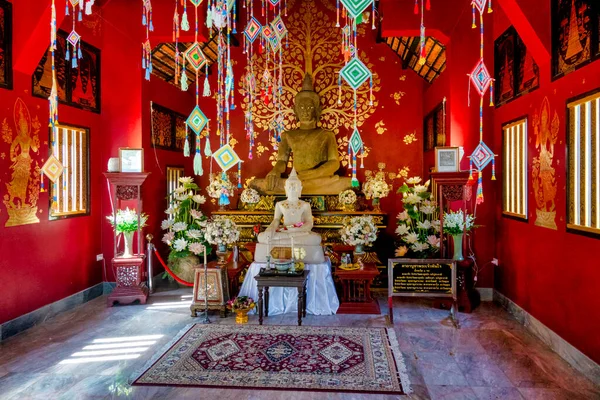 Wnętrze Wat Umong Kham Phayao Tajlandia — Zdjęcie stockowe